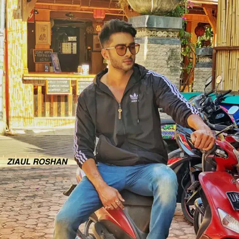 Ziaul Roshan picture with Bike