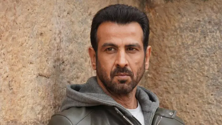 Image of Ronit Roy